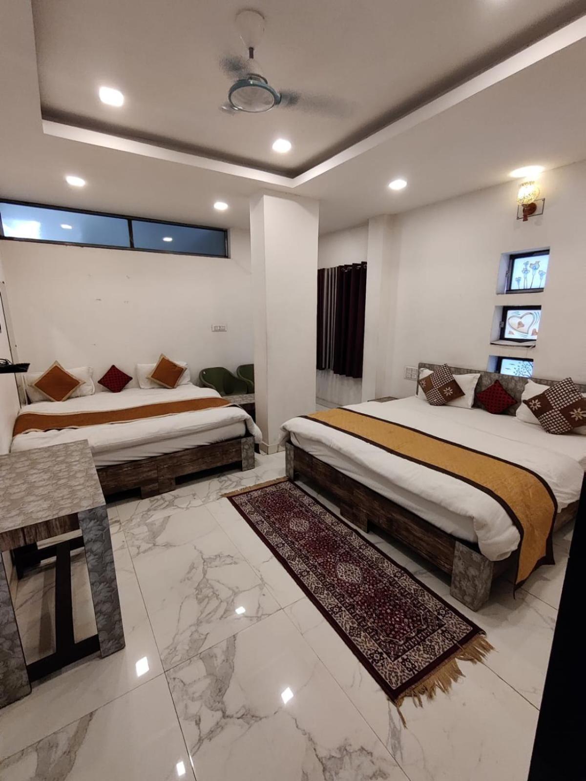 Hotel Keshav Residency Chittorgarh Екстер'єр фото